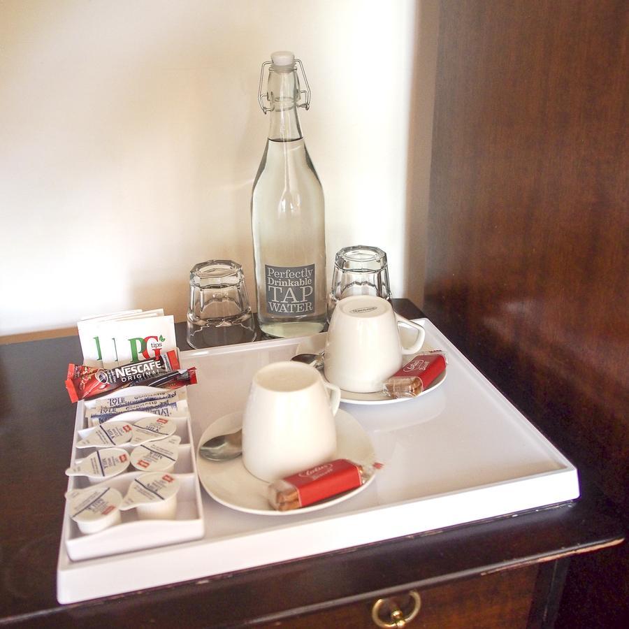 Leaded Light Guest House 솔리헐 외부 사진